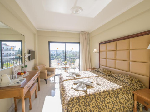 Hotel Tsokkos Gardens