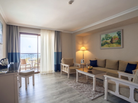 HOTEL TURAN PRINCE