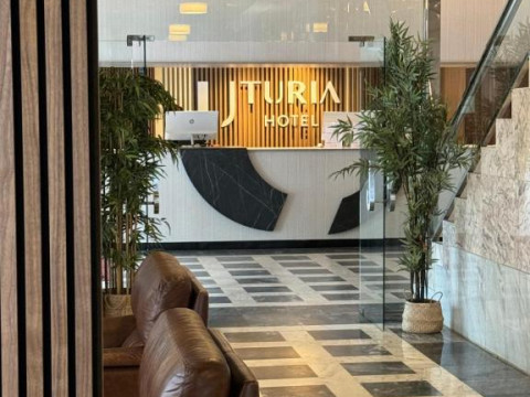 Hotel Turia