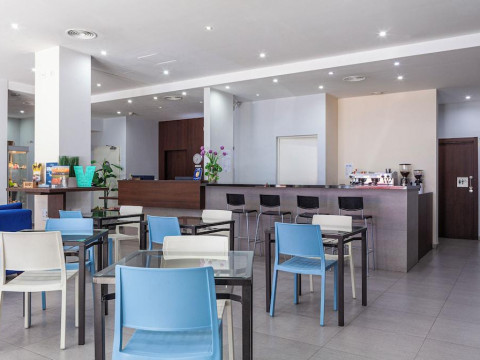 Hotel Universidades