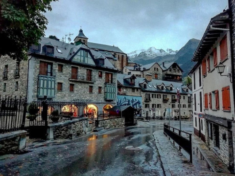 Hotel Valle De Izas