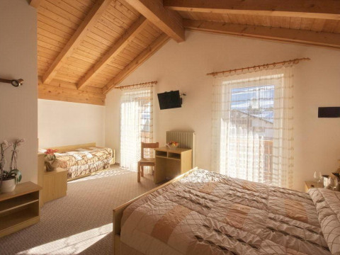 Hotel Vallechiara