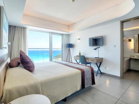Hotel Vassos Nissi Plage