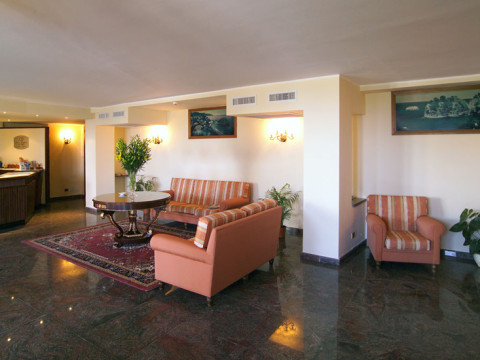 HOTEL VILLA BIANCA
