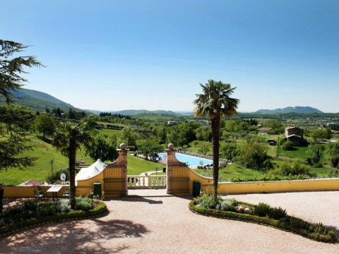 Hotel Villa Cariola