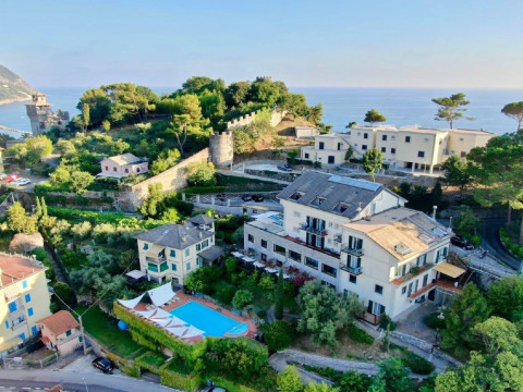 Hotel Villa Edera E La Torretta