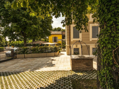 Hotel Villa Maranello
