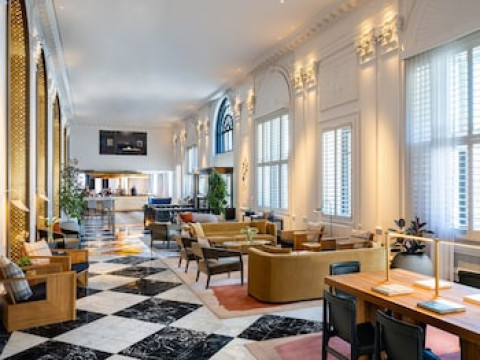 HOTEL WASHINGTON