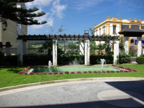 Hotel Y Apartamentos Arias