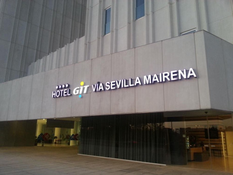 Hotel Yit Vía Sevilla Mairena