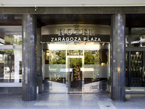 Hotel Zaragoza Plaza