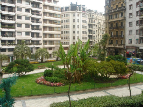 Hotel Zaragoza Plaza