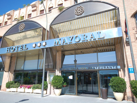 Hotel Zentral Mayoral