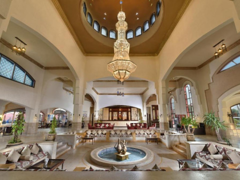 HOTELUX ORIENTAL COAST