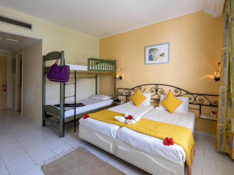 HOUDA GOLF BEACH & AQUAPARK