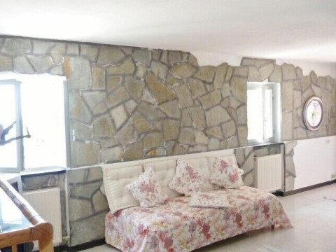House Roberta