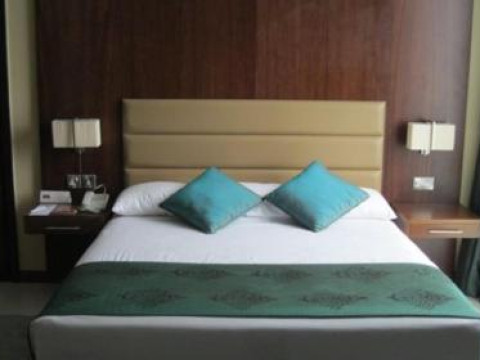 Howard Johnson Hotel Abu Dhabi