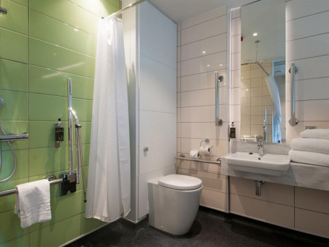 Hub By Premier Inn London City Bank