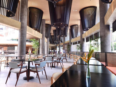 Hue Hotels and Resorts Boracay Managed by HII