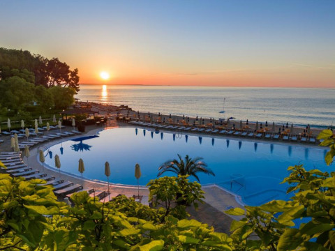 Hotel HVD Riviera Beach