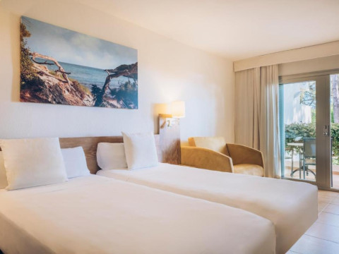 Hotel Iberostar Waves Pinos Park