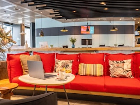 IBIS GENEVE CENTRE NATIONS