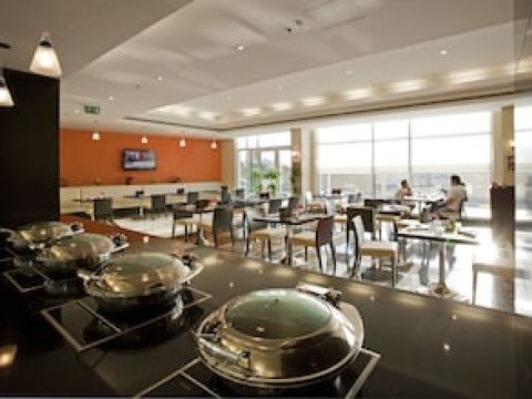IBIS MUSCAT