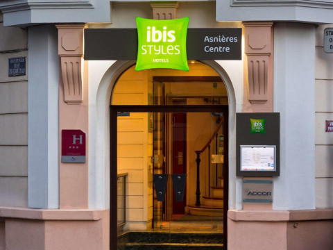 IBIS STYLES ASNIERES CENTRE