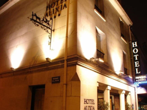 IBIS STYLES BOURG LA REINE