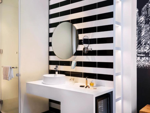 Hotel IBIS Styles Dubai Airport