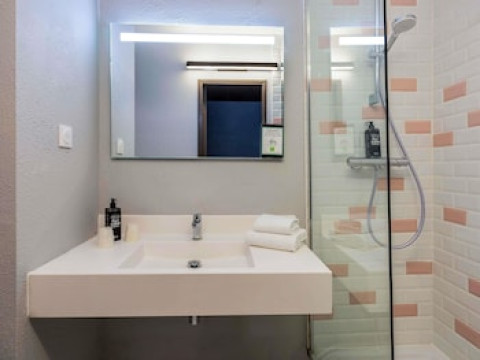 IBIS STYLES TOULOUSE CENTRE CANAL DU MIDI
