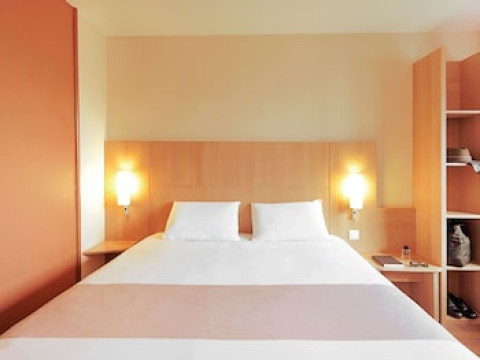 IBIS TANGER CITY CENTER