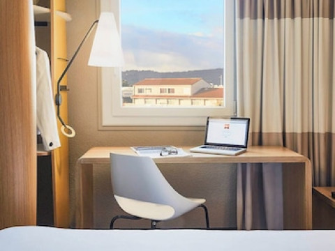 IBIS TOULON LA SEYNE SUR MER