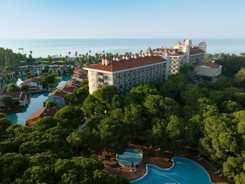 Kriss Hotel 
