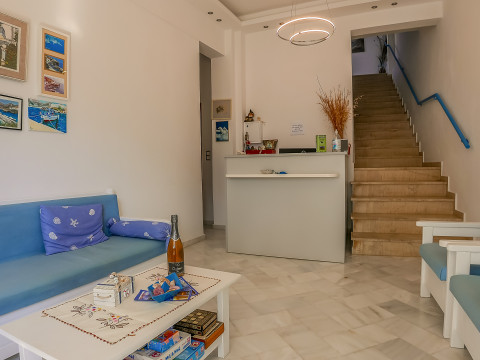 IKONOMAKIS APARTMENTS