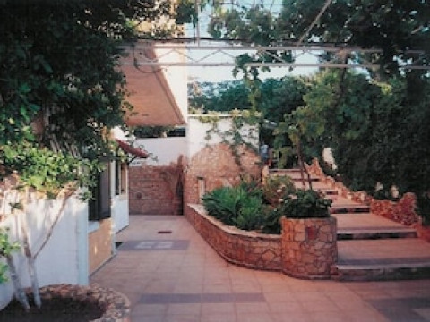 ILIOSTASI BEACH APARTMENTS
