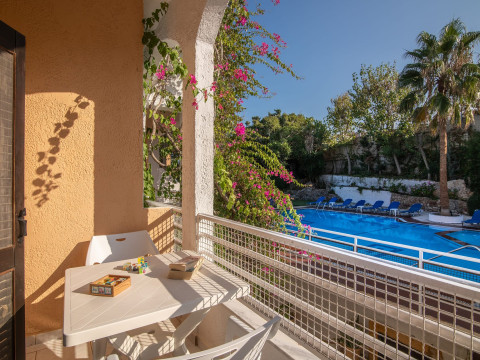 Iliostasi Beach Apartments
