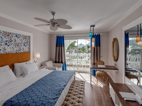 Rubi Platinum SPA Resort and Suites