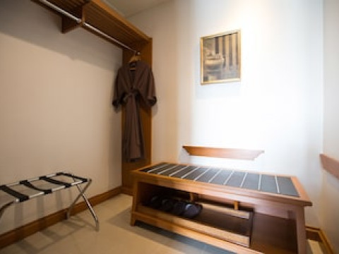 IMPERIAL RIVER HOUSE RESORT (SHA)