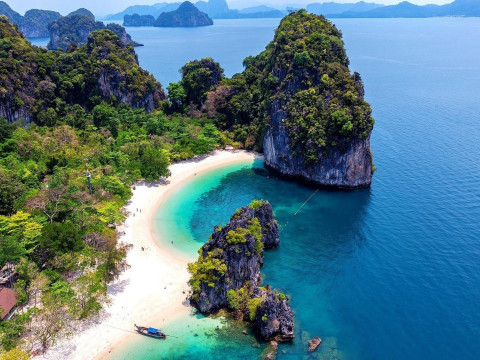 Holiday Ao Nang Beach Resort