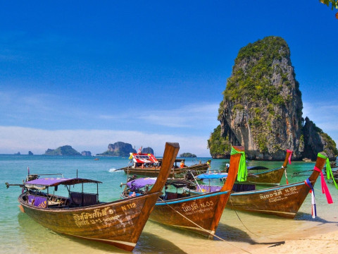 Holiday Ao Nang Beach Resort