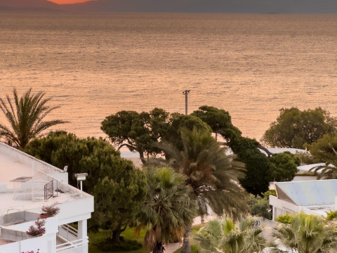 Marathon Beach Resort