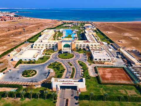 Mövenpick Waterpark Resort & Spa Soma Bay