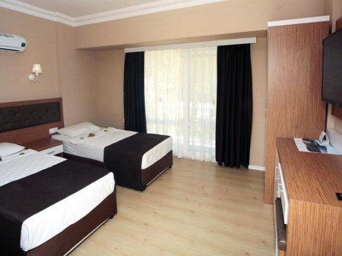 INCEKUM SU HOTEL