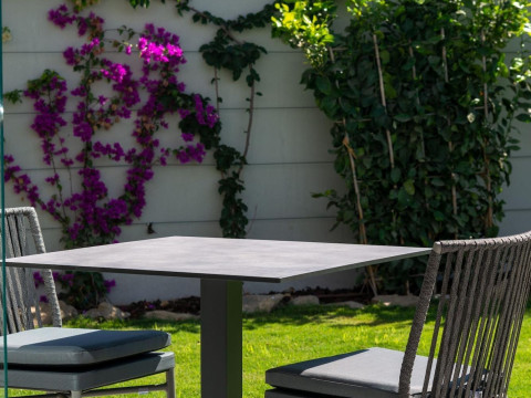 Insula Boutique Hotel