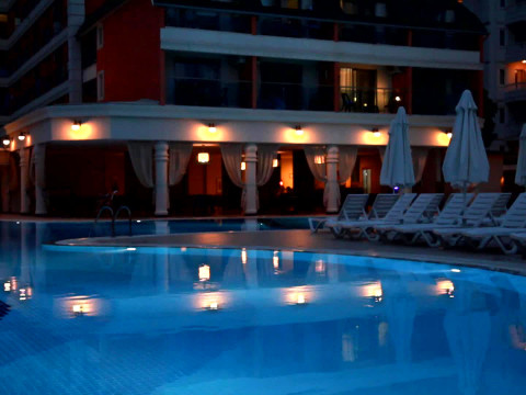 Insula Resort & Spa