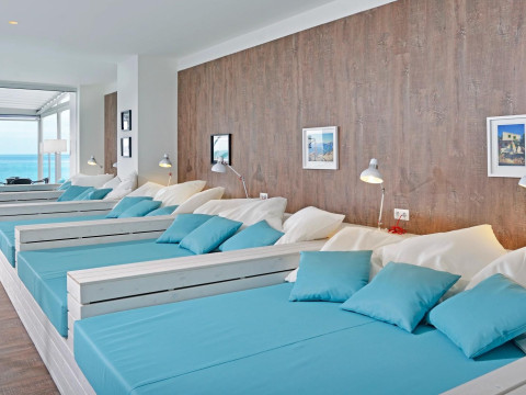 Alua Calas de Mallorca Resort