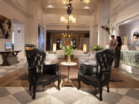 INTERNATIONAL HOUSE