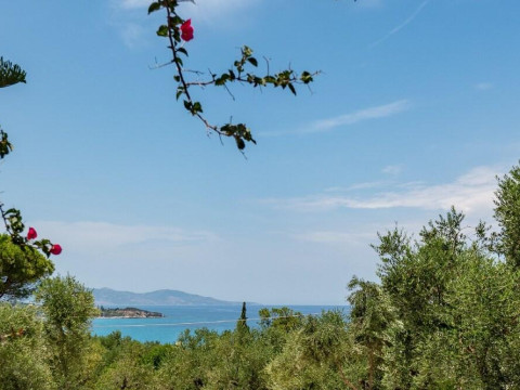 IONIAN AURA APARTMENTS