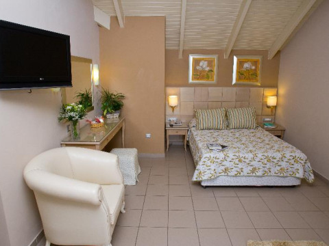 IONIAN PLAZA - ARGOSTOLI